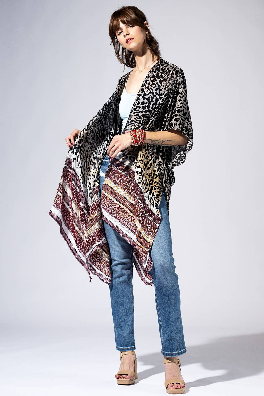 Carbon Leopard Border Kimono