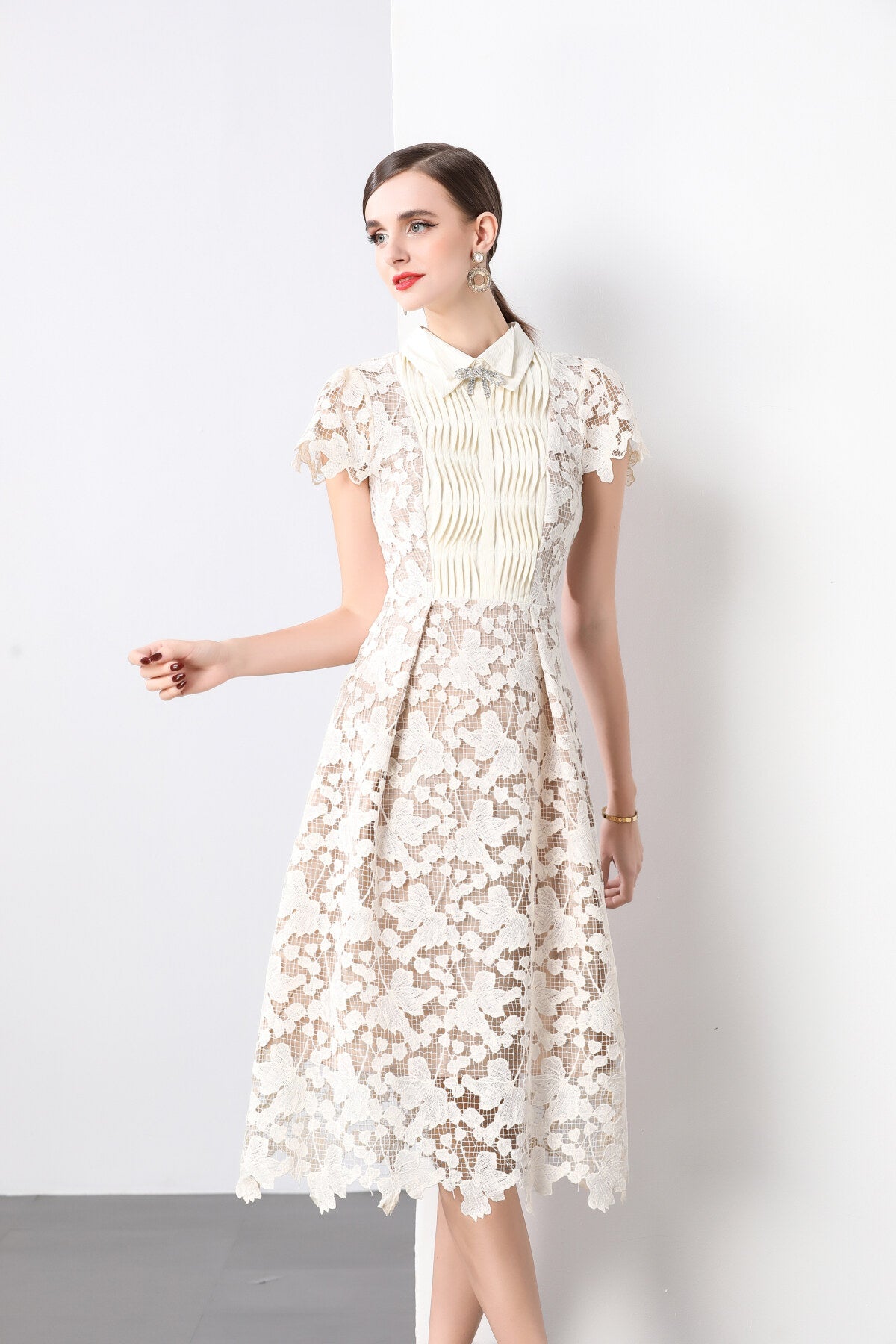3D Floral Appliqué Bow Tie White Lace Midi Dress
