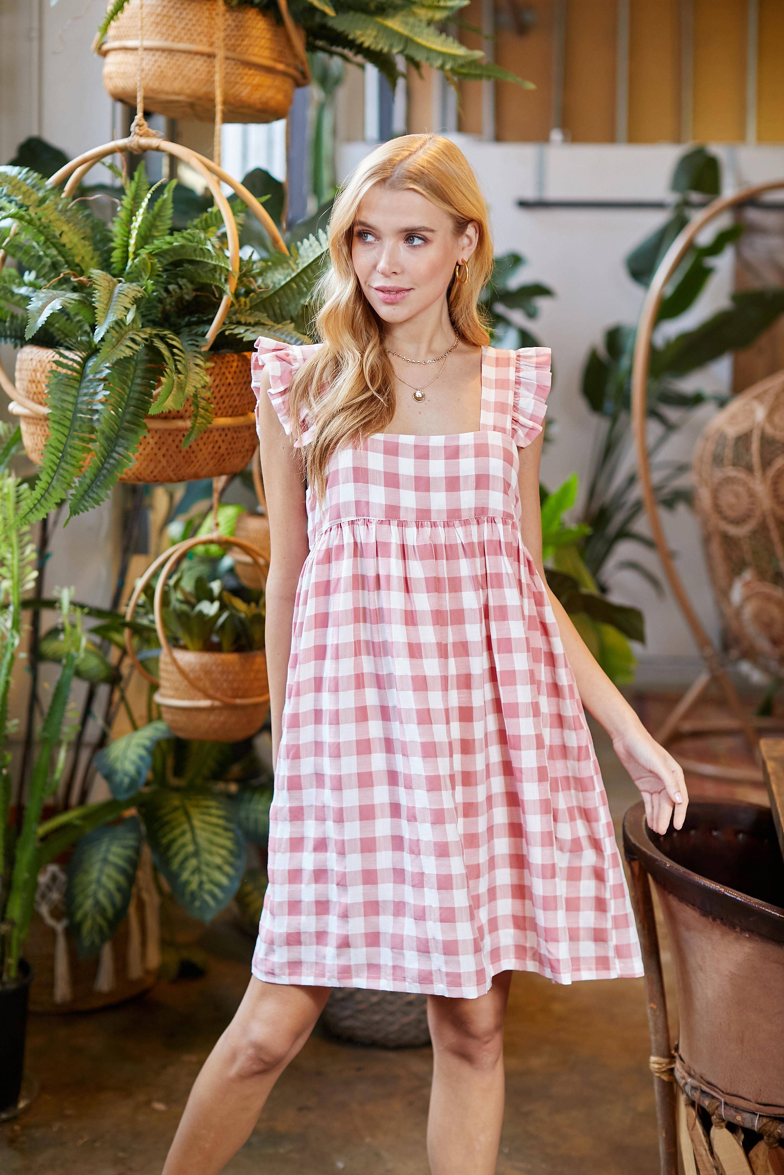 Square neckline